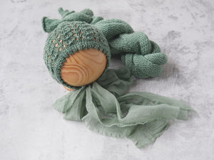 RTS 'NAOMI' bonnet and wrap set - GARDEN VIEW (*LIMITED EDITION)